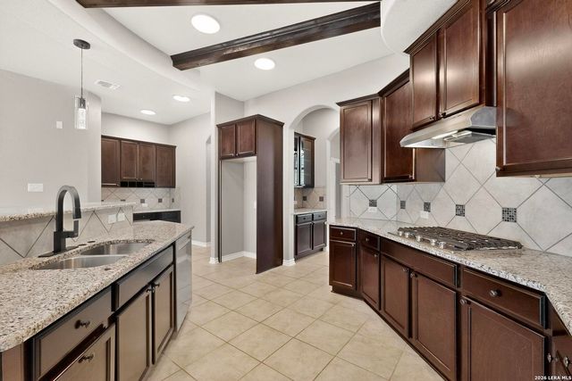 13715 Sunnydale, San Antonio, TX 78245