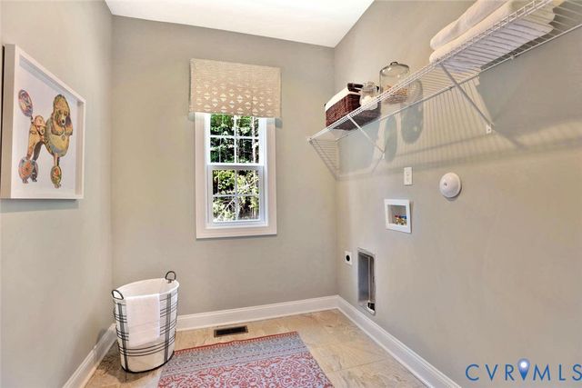 18100 Dogwood Flower Ln, Moseley, VA 23120