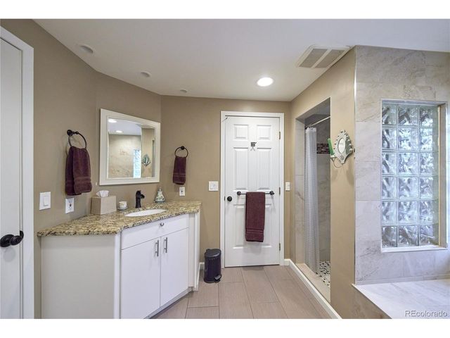 1100 Jersey St, Denver, CO 80220
