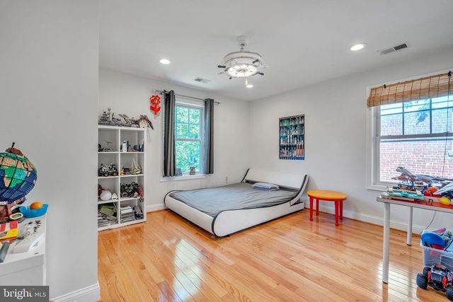 4520 YUMA ST NW, Washington, DC 20016