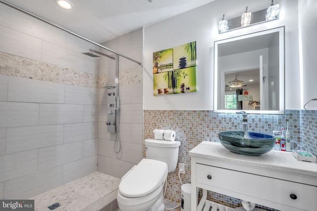 4520 YUMA ST NW, Washington, DC 20016