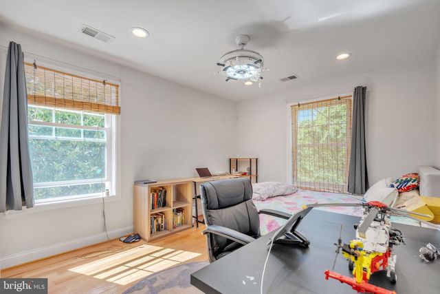 4520 YUMA ST NW, Washington, DC 20016