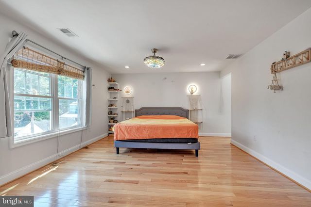 4520 YUMA ST NW, Washington, DC 20016