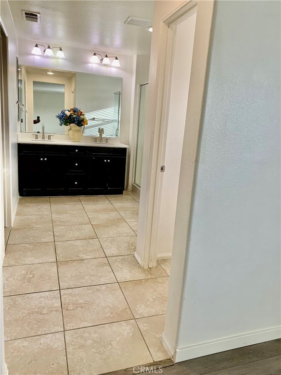 Image 8 of property listing at 4759 Brison Court, Jurupa Valley, CA 91752