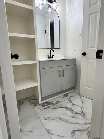 1835 General Cleburne Ave, Baton Rouge, LA 70810