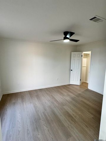 1835 General Cleburne Ave, Baton Rouge, LA 70810