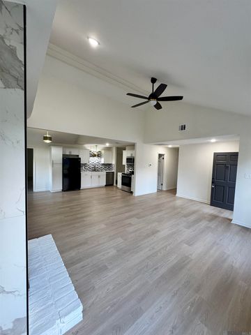 1835 General Cleburne Ave, Baton Rouge, LA 70810