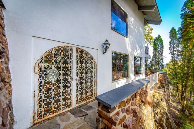 1023 Rock Ledge Road, Heber Springs, AR 72543