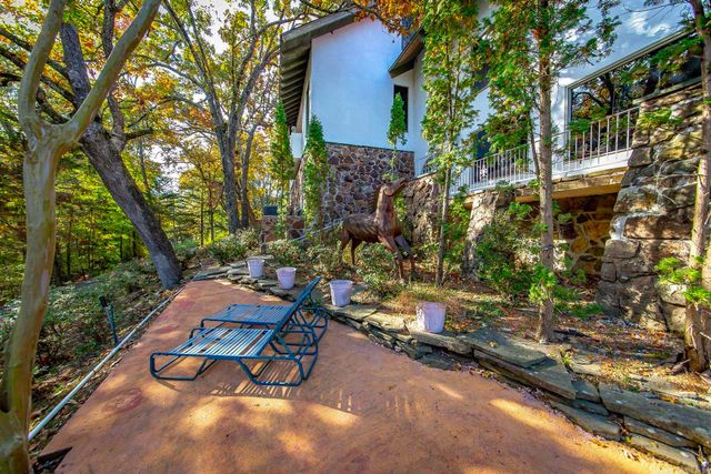 1023 Rock Ledge Road, Heber Springs, AR 72543