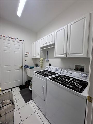 7928 Summer Lake CT, Fort Myers, FL 33907