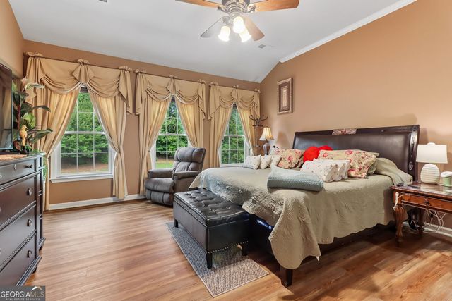 5631 Grand Reunion Drive, Hoschton, GA 30548