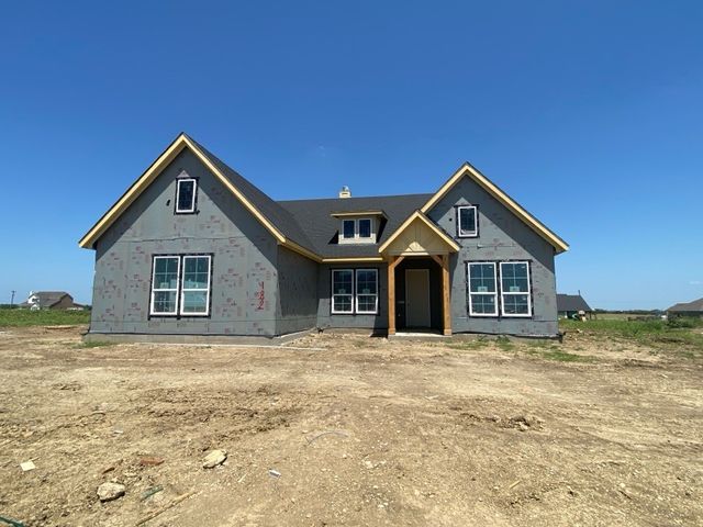 182 Sunny Side Road, Valley View, TX 76272