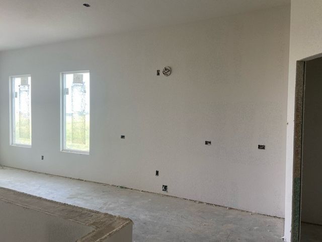 182 Sunny Side Road, Valley View, TX 76272