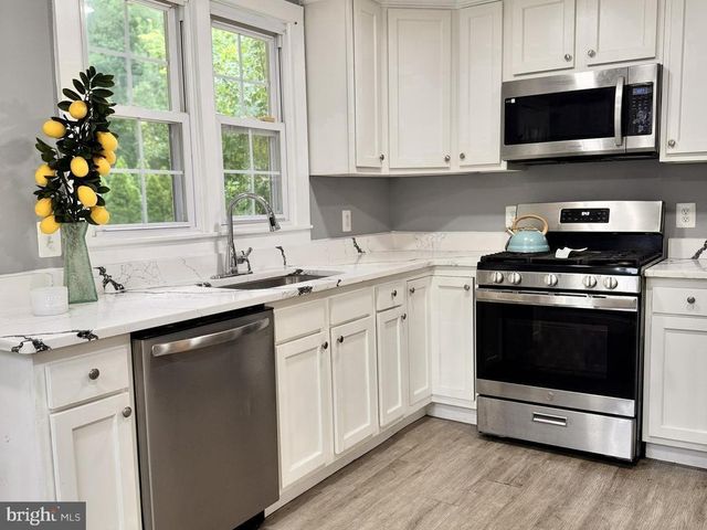 7875 OAKDALE AVE, Rosedale, MD 21237