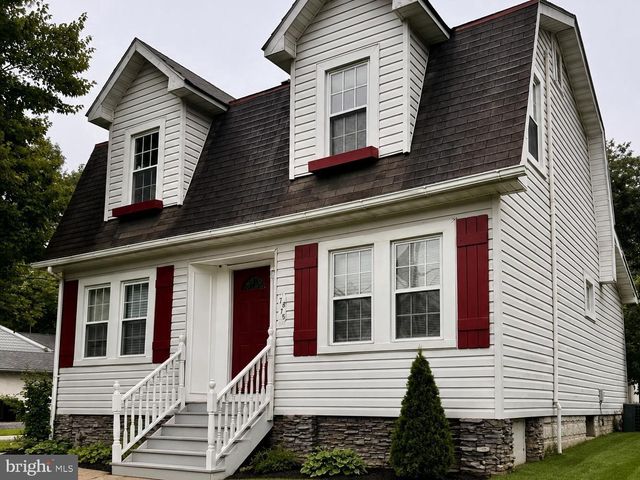7875 OAKDALE AVE, Rosedale, MD 21237