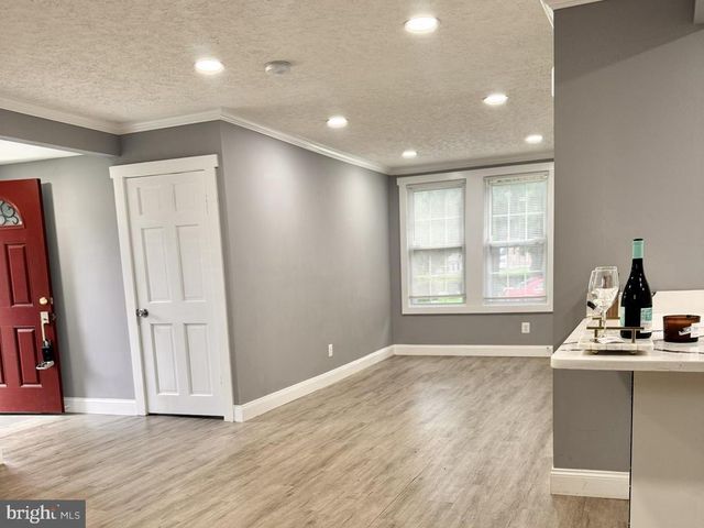 7875 OAKDALE AVE, Rosedale, MD 21237