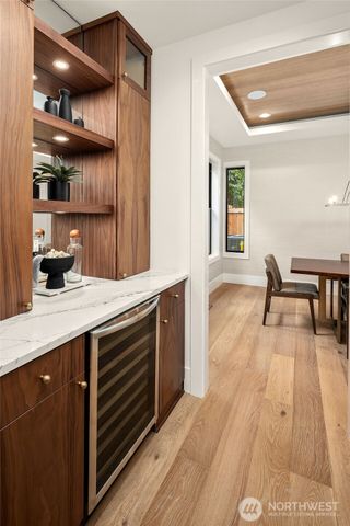 520 7th Street S, Kirkland, WA 98033