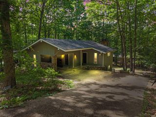 16 Leganes, Hot Springs Village, AR 71909