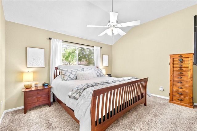 904 Sandringham Drive, Friendswood, TX 77546