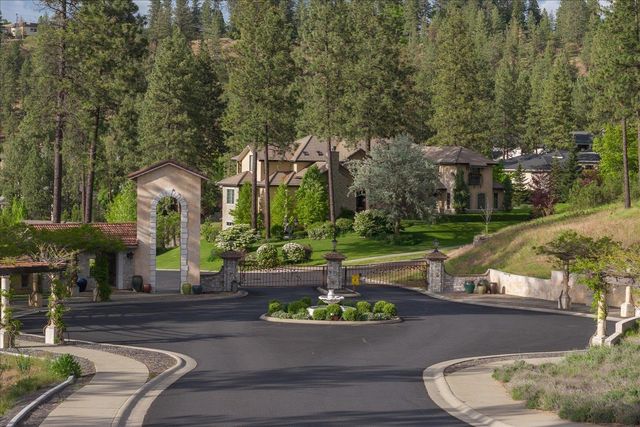 6412 S Verona Ln, Spokane, WA 99223