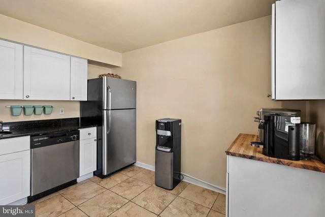 36 TIMBER DR, Barrington, NJ 08007