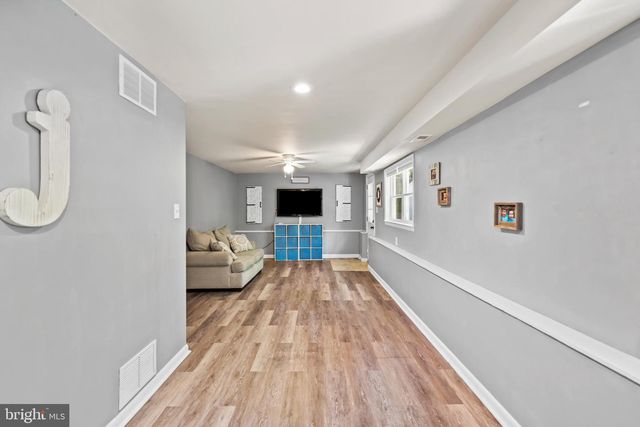 36 TIMBER DR, Barrington, NJ 08007