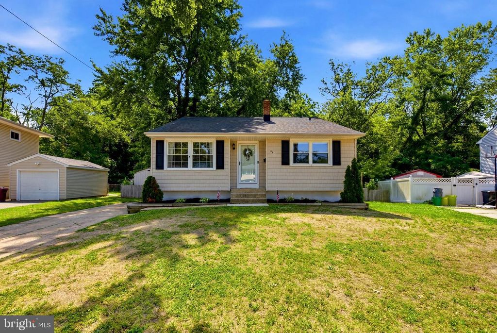 36 TIMBER DR, Barrington, NJ 08007