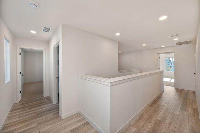 412 Fallen Leaf St, West Sacramento, CA 95605