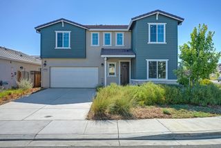 412 Fallen Leaf St, West Sacramento, CA 95605