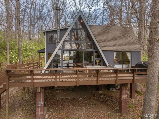 445 Foxfire Circle Drive, Innsbrook, MO 63390