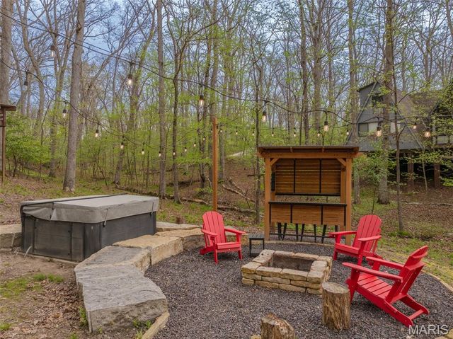 445 Foxfire Circle Drive, Innsbrook, MO 63390