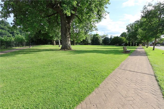 903 Brackenridge Ave, Brackenridge, PA 15014