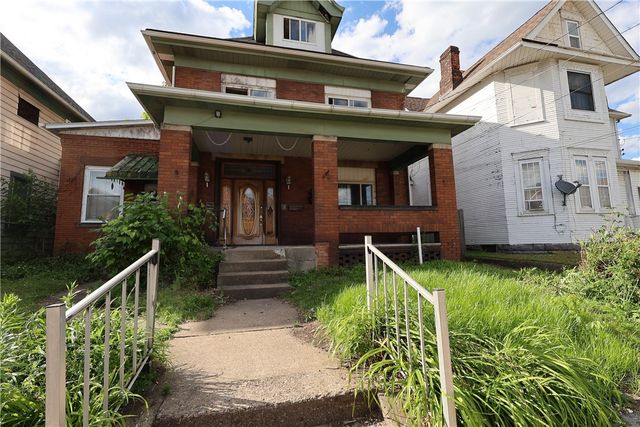 903 Brackenridge Ave, Brackenridge, PA 15014