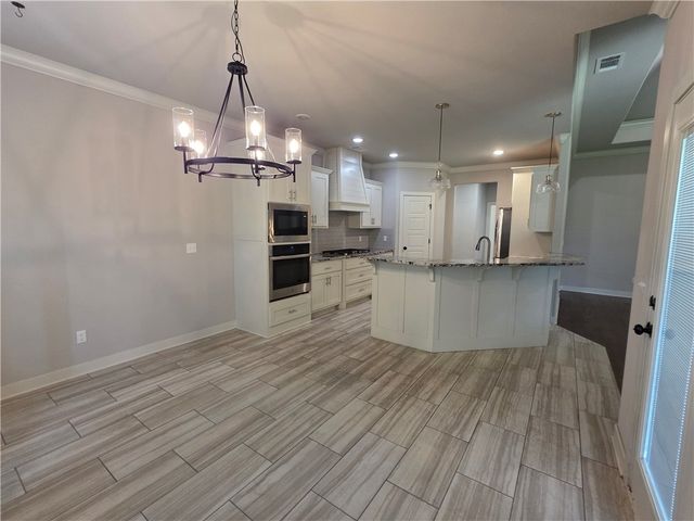 2905 SW Satinwood Cove, Bentonville, AR 72713