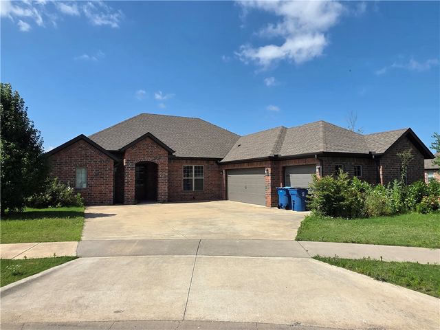 2905 SW Satinwood Cove, Bentonville, AR 72713