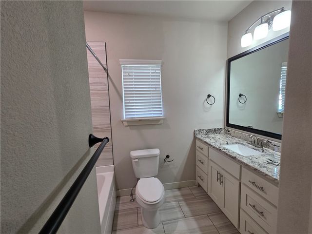 2905 SW Satinwood Cove, Bentonville, AR 72713