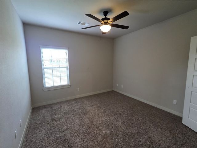 2905 SW Satinwood Cove, Bentonville, AR 72713