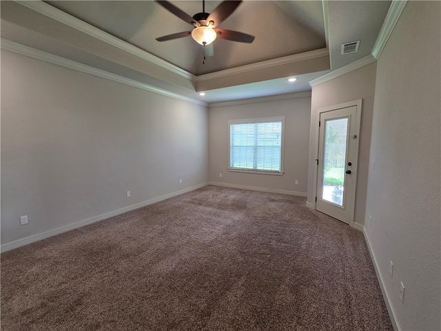 2905 SW Satinwood Cove, Bentonville, AR 72713