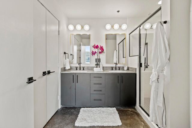 1001 Belleview Street 204, Dallas, TX 75215