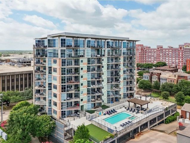 1001 Belleview Street 204, Dallas, TX 75215