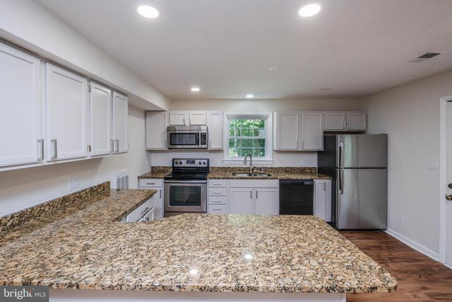 286 SUMMIT RIDGE RD, Front Royal, VA 22630