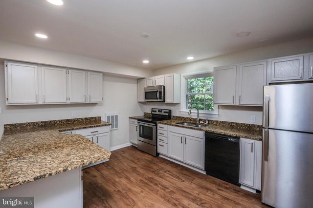 286 SUMMIT RIDGE RD, Front Royal, VA 22630