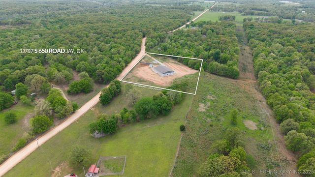 33787 S 650 Road, Jay, OK 74346