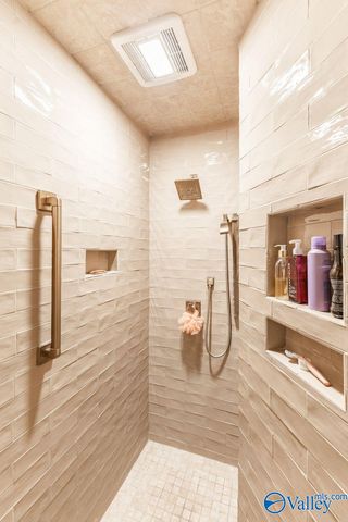 779 NE Old Gurley Road, Huntsville, AL 35811