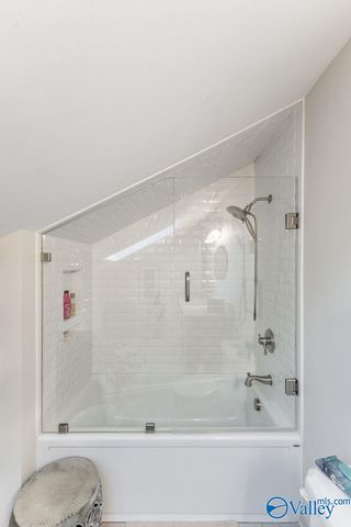 779 NE Old Gurley Road, Huntsville, AL 35811