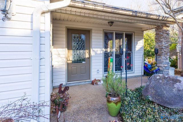 779 NE Old Gurley Road, Huntsville, AL 35811