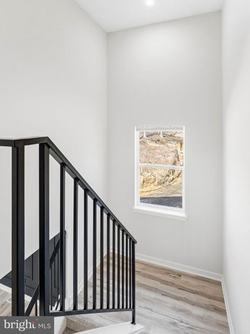 48 FARRIER AVE, Blackwood, NJ 08012