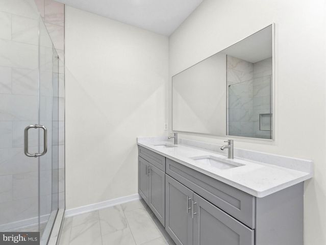 48 FARRIER AVE, Blackwood, NJ 08012