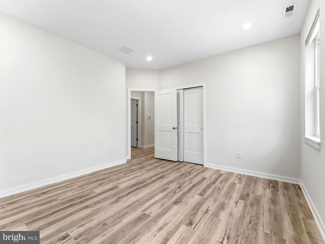 48 FARRIER AVE, Blackwood, NJ 08012