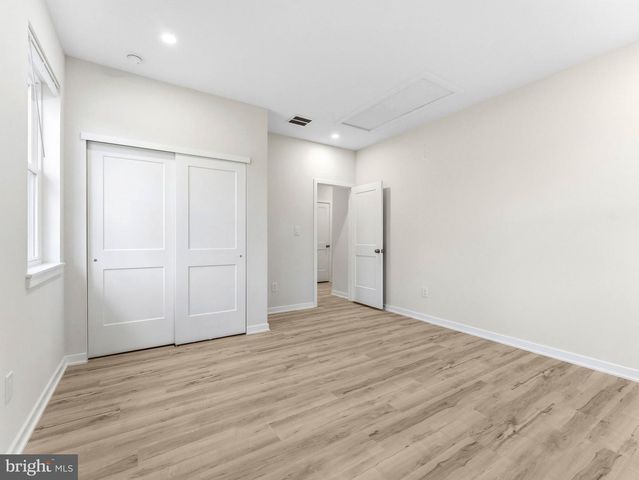 48 FARRIER AVE, Blackwood, NJ 08012